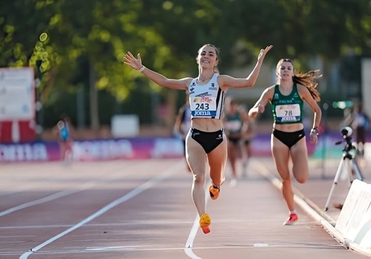 Rocío Garrido Artiaga campeona de España sub23 de atletismo en la prueba de 1500m lisos Rocío Garrido Artiaga campeona de España sub23 de atletismo en la prueba de 1500m lisos